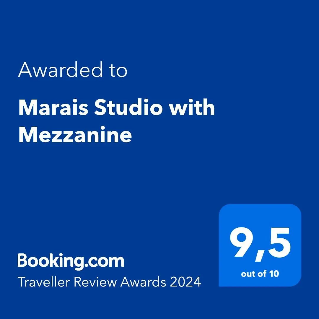 Marais With Mezzanine Parijs